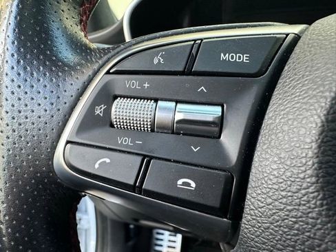 Used 2019 Genesis G70 3.3T Advanced w/ Sport Package image 22