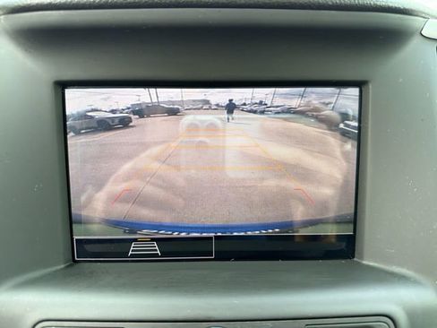 Certified 2024 GMC Terrain SLE w/ Driver Convenience Package image 19