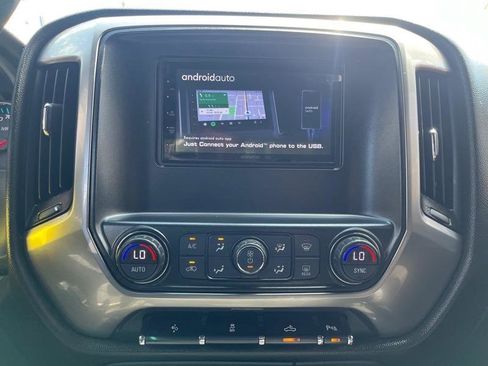 Used 2018 Chevrolet Silverado 1500 LT w/ Texas Edition RWD image 11