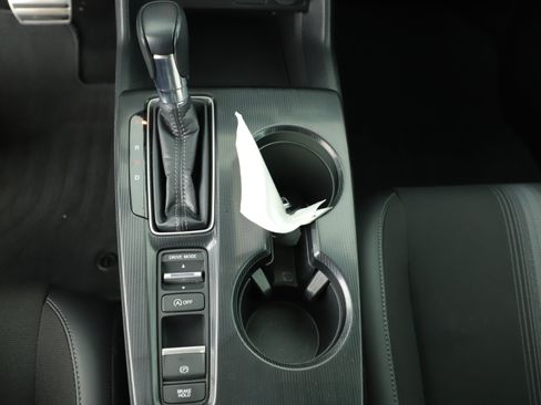 Used 2023 Honda Civic Sport image 13