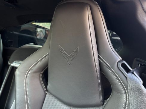 Used 2024 Chevrolet Corvette Z06 RWD image 13