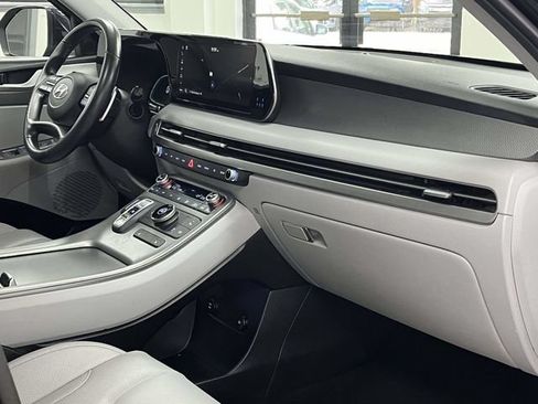 Used 2024 Hyundai Palisade SEL FWD image 30