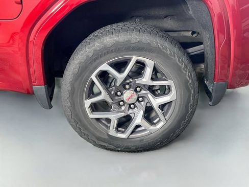 Used 2023 GMC Sierra 1500 SLT w/ SLT Premium Package AWD/4WD image 8