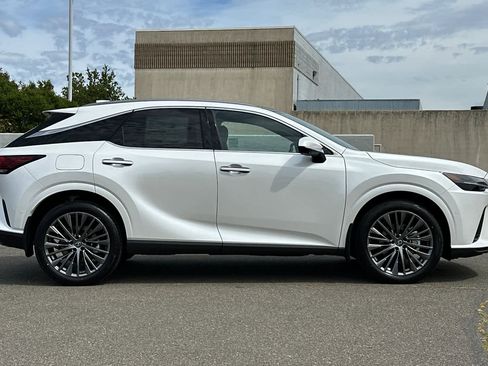 New 2026 Lexus RX 450h Luxury image 6