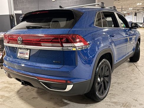 New 2026 Volkswagen Atlas Cross Sport SE image 30