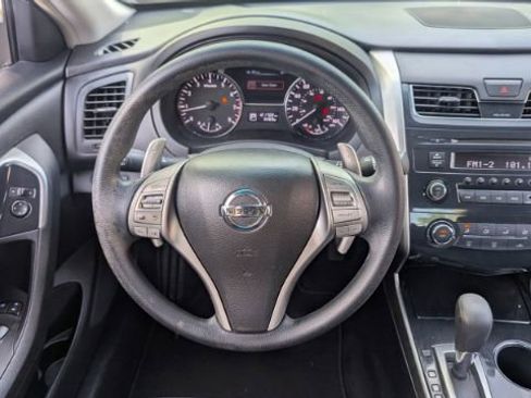 Used 2013 Nissan Altima 3.5 S image 24