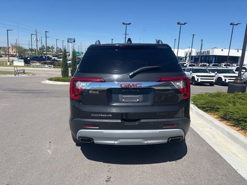 Used 2020 GMC Acadia SLT w/ Driver Alert Package II FWD image 6