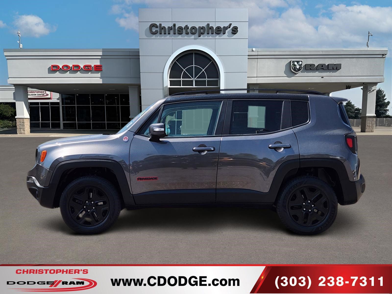 Used 2018 Jeep Renegade Trailhawk AWD/4WD image 6