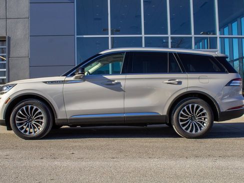 Used 2022 Lincoln Aviator Reserve w/ Elements Package Plus image 7