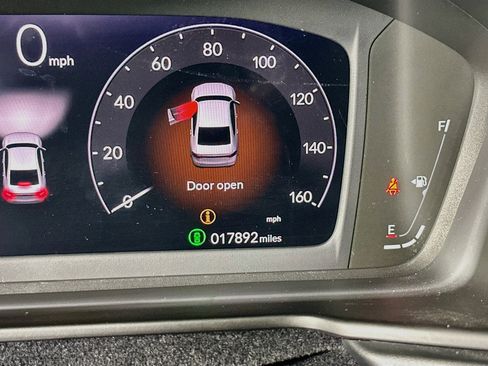Used 2025 Honda Accord SE image 18