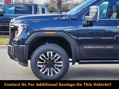 New 2026 GMC Sierra 3500 Denali Ultimate w/ LPO, Black Badging Package image 5