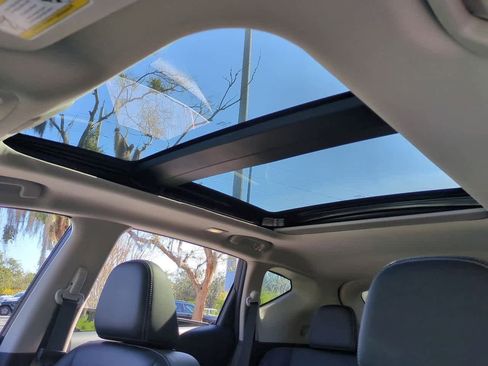 Used 2024 Nissan Murano SL image 20