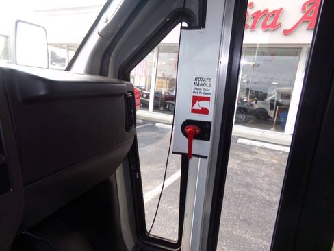 Used 2012 Chevrolet Express 3500 w/ School Bus Package RWD image 54