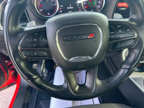 Used 2022 Dodge Challenger GT image 39