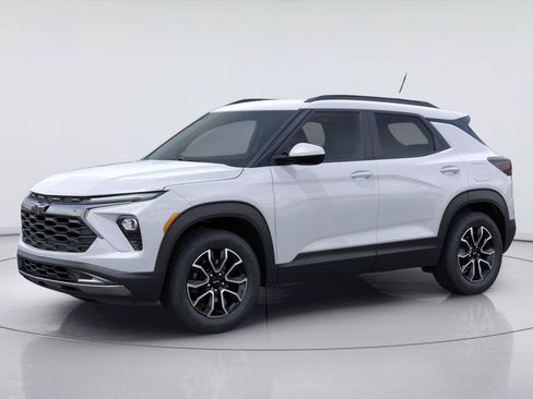 New 2026 Chevrolet TrailBlazer ACTIV w/ Convenience Package FWD image 2