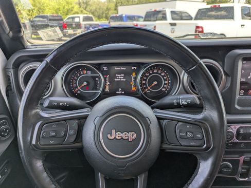 Used 2022 Jeep Gladiator Sport AWD/4WD image 21