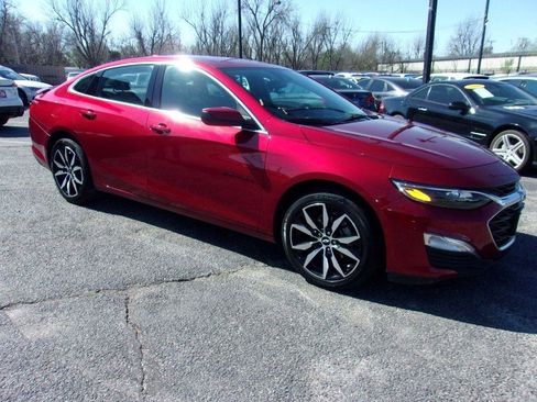 Used 2024 Chevrolet Malibu RS w/ LPO, Floor Liner Package image 5