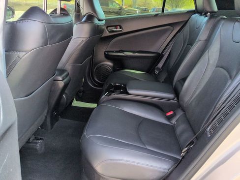 Used 2017 Toyota Prius Prime Advanced FWD image 20