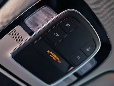 Used 2023 Hyundai Santa Fe SE image 39