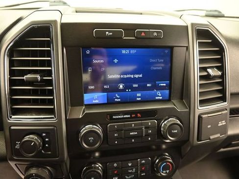 Used 2020 Ford F150 XLT w/ Equipment Group 302A Luxury AWD/4WD image 32