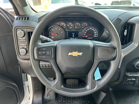 Used 2022 Chevrolet Silverado 3500 W/T image 19