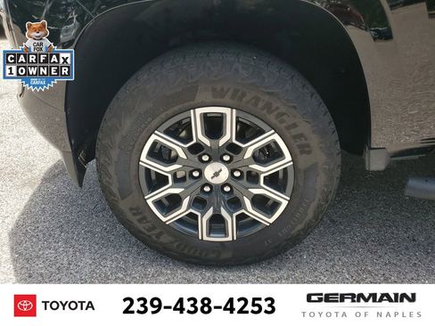 Used 2024 Chevrolet Colorado Z71 w/ Z71 Convenience Package 2 AWD/4WD image 14