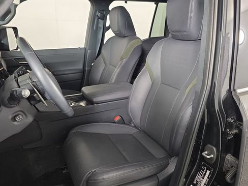 Used 2024 Lexus GX 550 AWD/4WD image 18