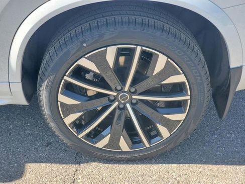 New 2026 Volvo XC90 T8 Ultra w/ Protection Package Premier AWD/4WD image 7