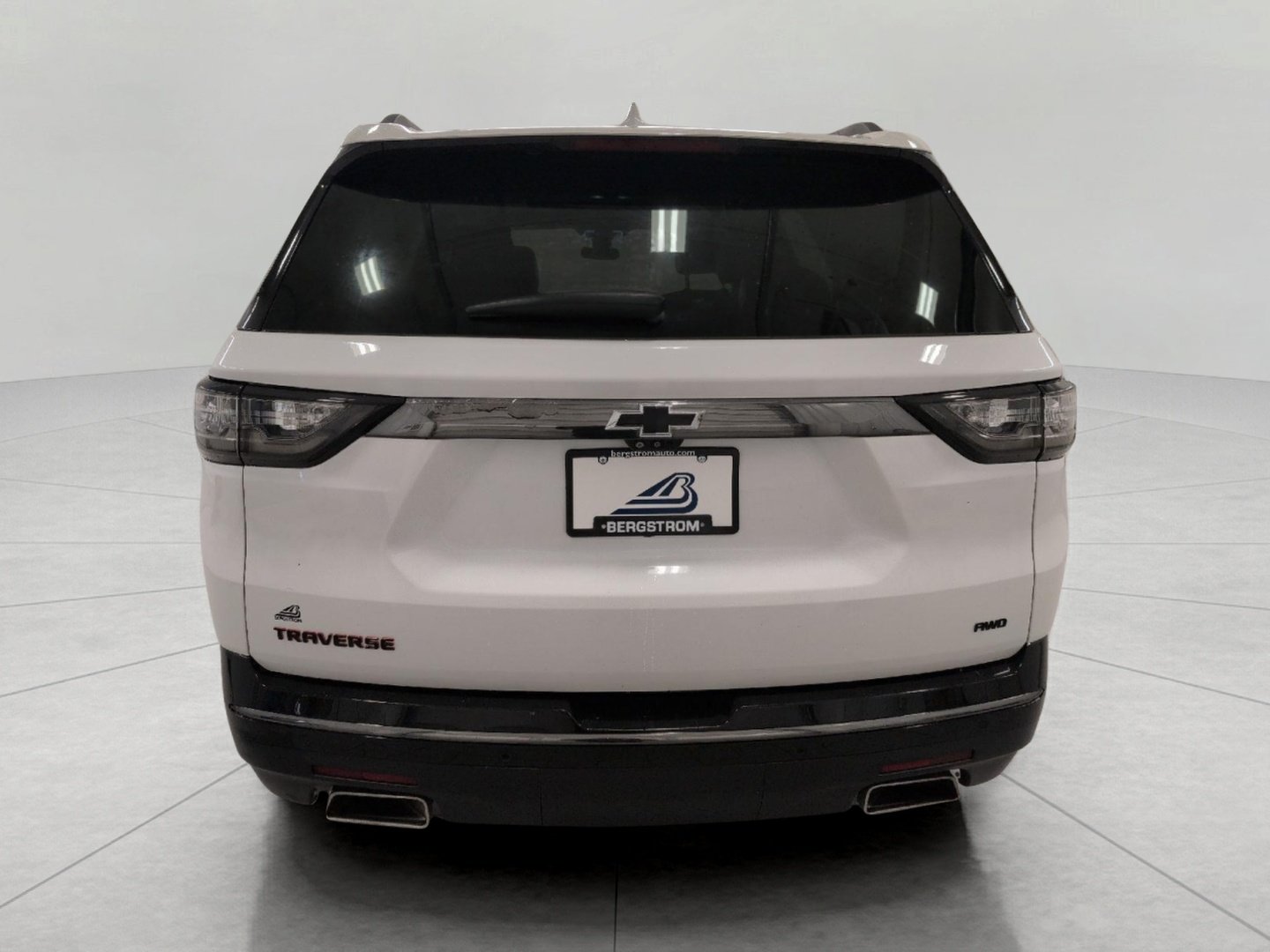 Certified 2020 Chevrolet Traverse Premier w/ Redline Edition AWD/4WD image 25