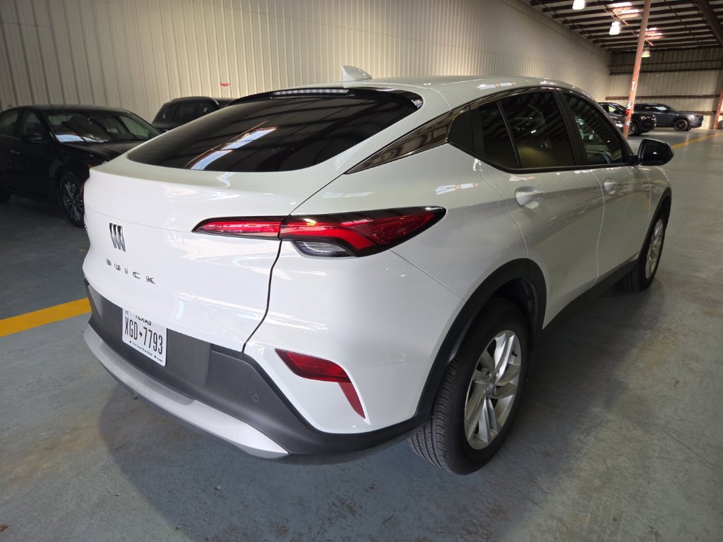 Used 2026 Buick Envista Preferred FWD image 9