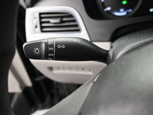 Used 2016 Hyundai Sonata SE image 17