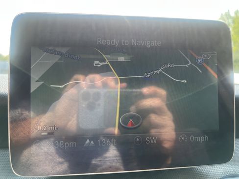 Used 2020 Mercedes-Benz GLA 250 4MATIC image 27