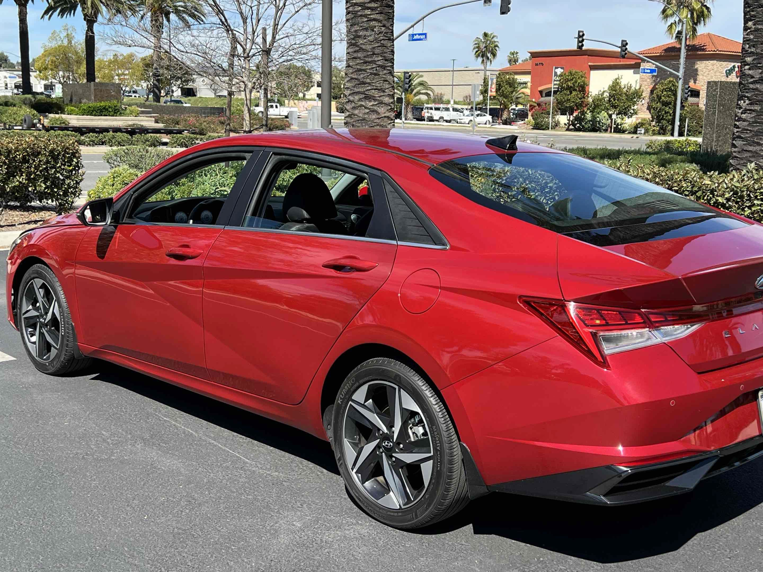Used 2023 Hyundai Elantra Limited FWD image 62