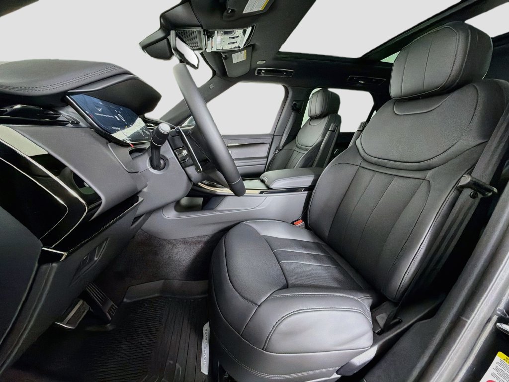 New 2027 Land Rover Range Rover Sport Dynamic SE AWD/4WD image 22