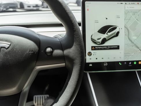 Used 2020 Tesla Model Y Performance AWD/4WD image 20