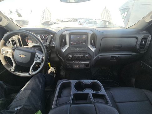 Used 2023 Chevrolet Silverado 2500 W/T w/ WT Fleet Convenience Package AWD/4WD image 2