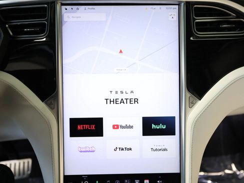 Used 2016 Tesla Model X Performance AWD/4WD image 80