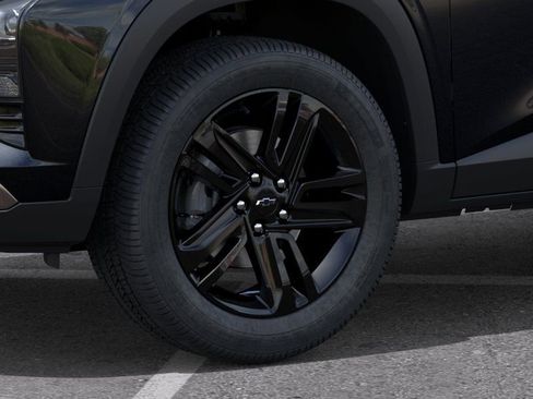 New 2026 Chevrolet Trax ACTIV w/ Sunroof Package FWD image 9