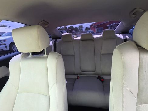 Used 2018 Honda Accord LX image 26