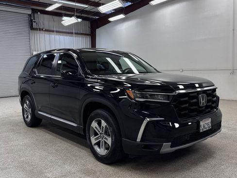 Used 2024 Honda Pilot EX-L image 30