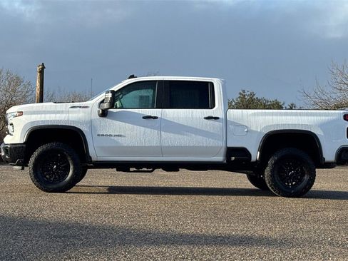 Certified 2025 Chevrolet Silverado 2500 ZR2 w/ Technology Package image 7