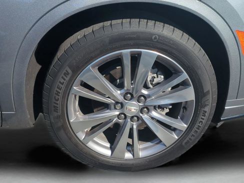 Used 2023 Cadillac XT6 Premium Luxury w/ Technology Package image 30