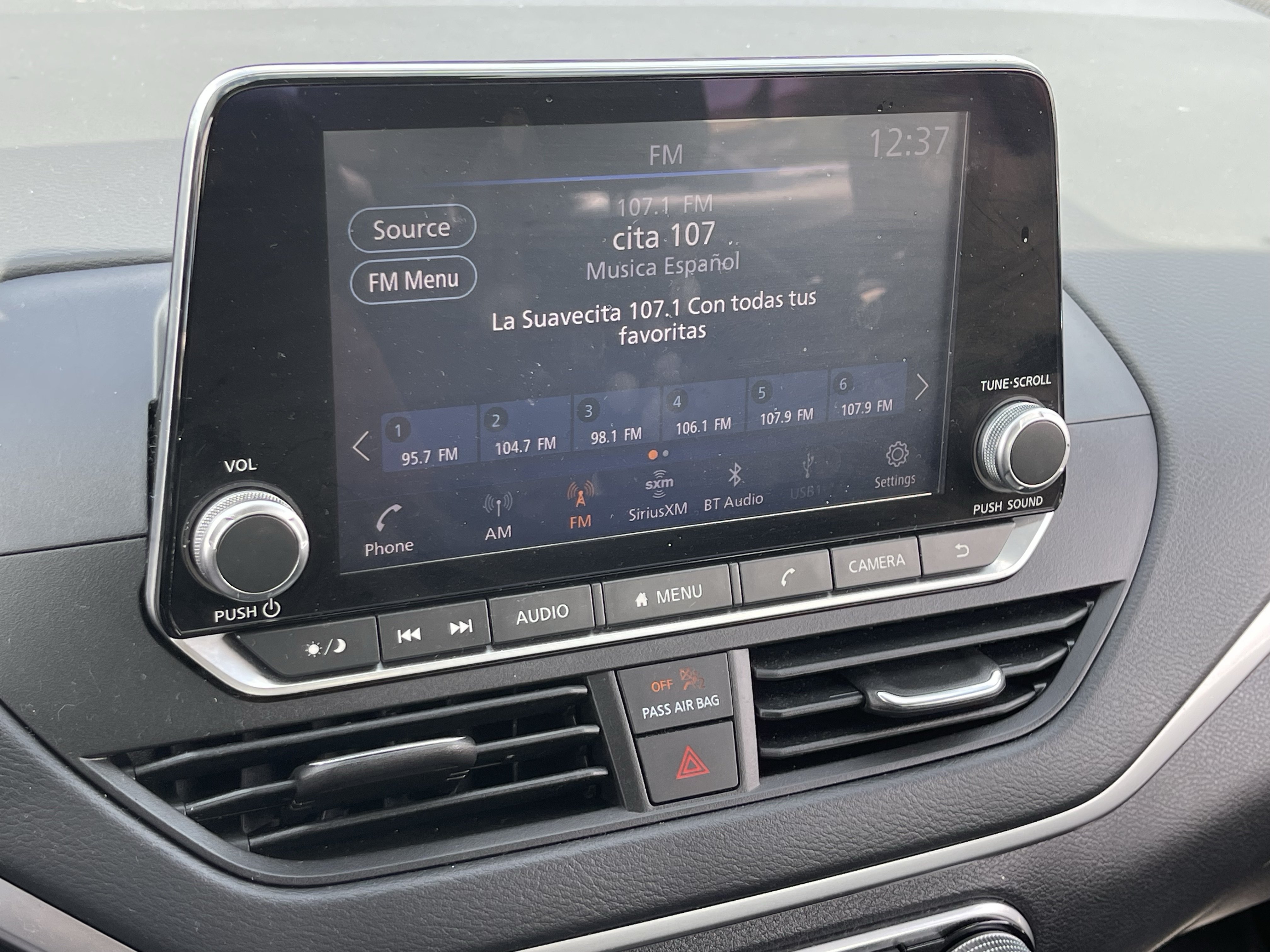 Used 2022 Nissan Altima 2.5 SV FWD image 29