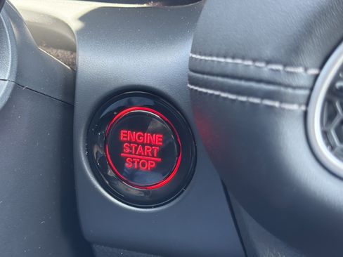 New 2026 Honda HR-V EX-L image 22