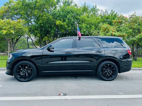 Used 2019 Dodge Durango R/T w/ Trailer Tow Group IV RWD image 2