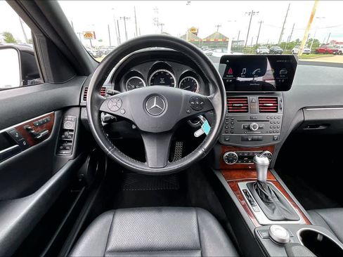 Used 2011 Mercedes-Benz C 350 Sport image 5