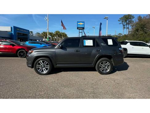Used 2022 Toyota 4Runner TRD Sport image 5