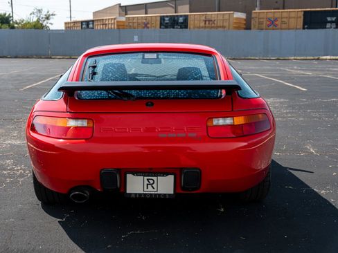Used 1987 Porsche 928 S4 image 10
