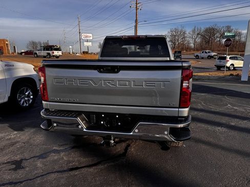 Used 2024 Chevrolet Silverado 2500 LT w/ Safety Package image 3