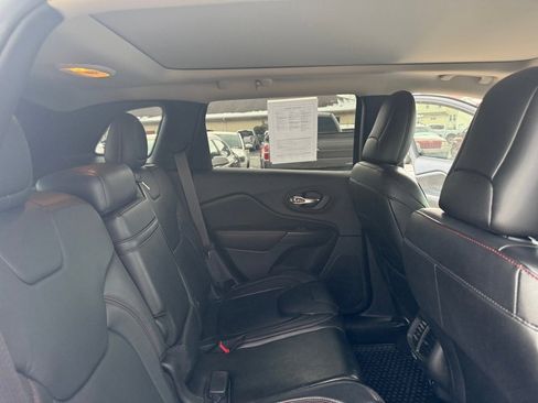 Used 2014 Jeep Cherokee Trailhawk image 45